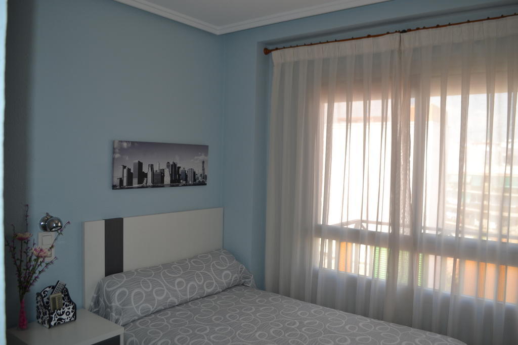 Hostal La Pilarica Paterna Habitación foto